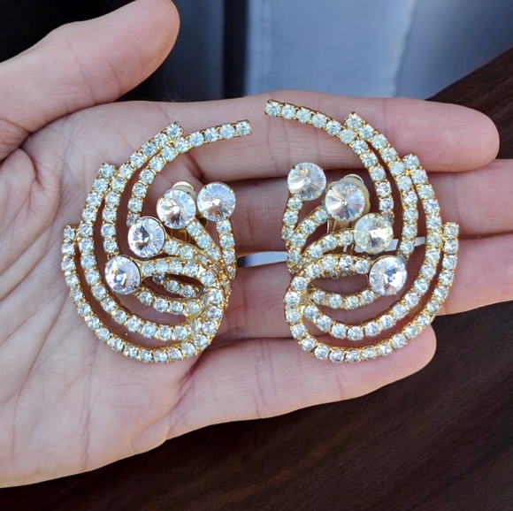 Vintage Jewelry - Vintage 1960s rhinestone runway earrings